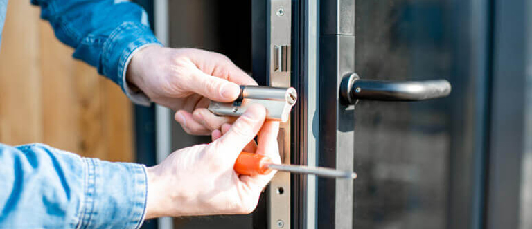 Commercial Locksmith La Verne